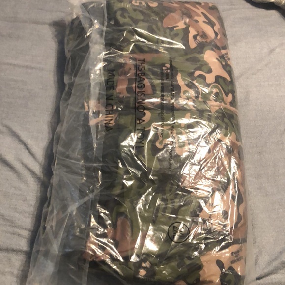 Linda Finegold Alf Army of the dead unisex heavy winter jacket - Picture 7 of 9